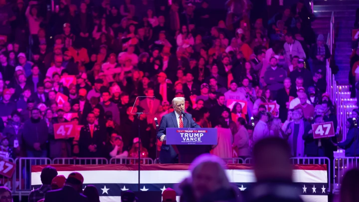 Америка вернулась? Трамп рискует обнулить свой успех мгновенно: Сам наставил себе ловушек