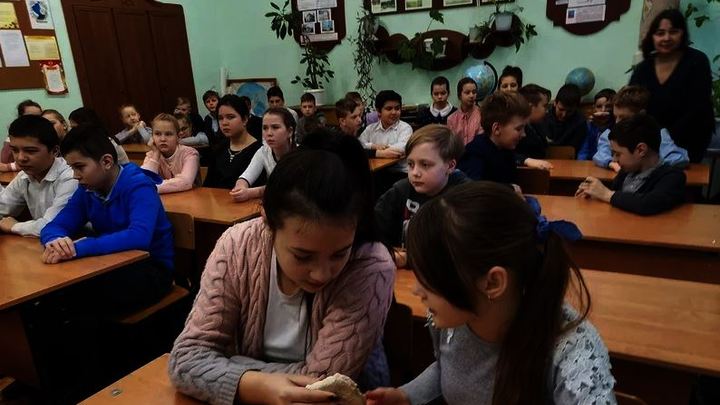 Челябинским школьникам ставят странные оценки — 3,85, 4,65 и даже 40
