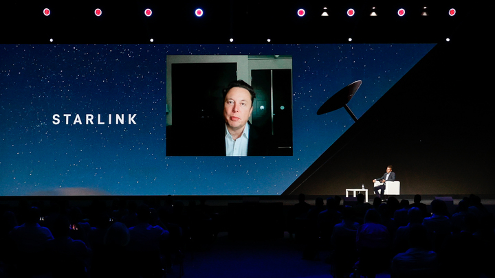 Названа причина, почему Илон Маск запретил Украине применять Starlink для управления беспилотниками