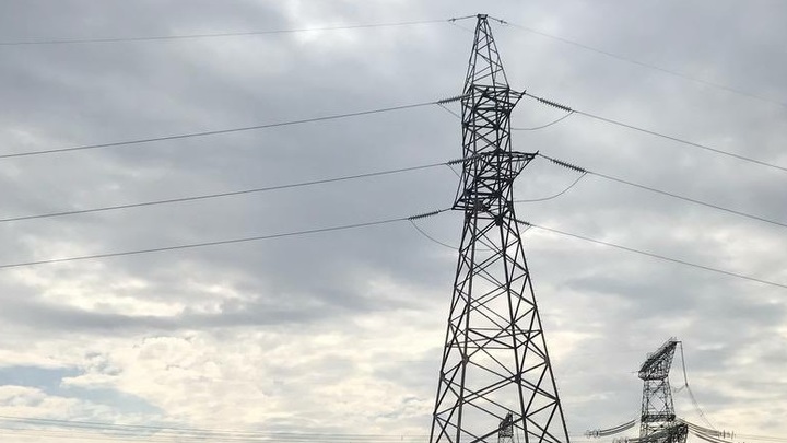 Города Украины уже без света: Подоляка расшифровал сигнал для Киева