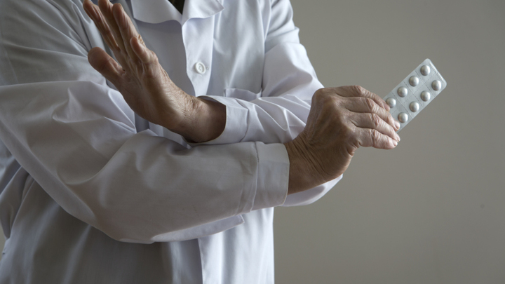 Чиновничья шизофрения или игра в две руки? Русских снова заставили выбирать смерть. И все молчат