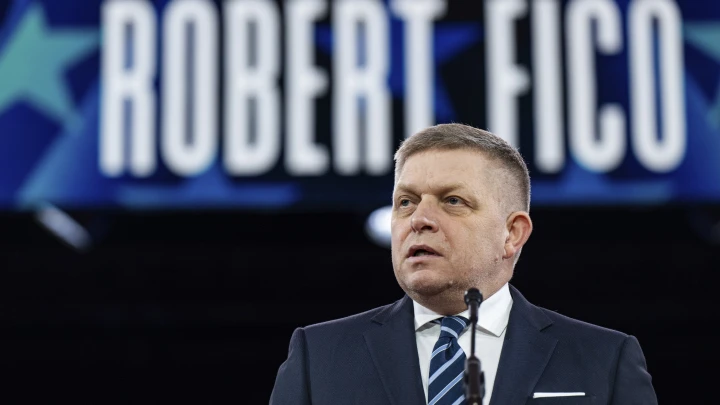 Зеленский совершил ошибку: Премьер Словакии Фицо ответил на угрозы Киева устроить теракт 9 мая