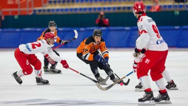 ХК «Кузбасс» вышел в финал Кубка России по хоккею с мячом