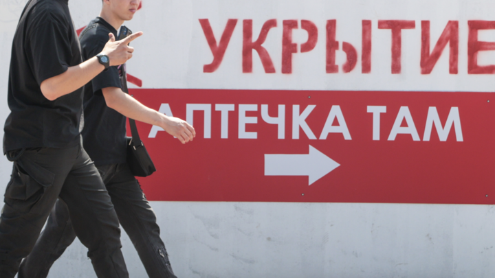 Чудо на парковке: Белгородец спасся в последний момент, за три секунды укрывшись от обстрела