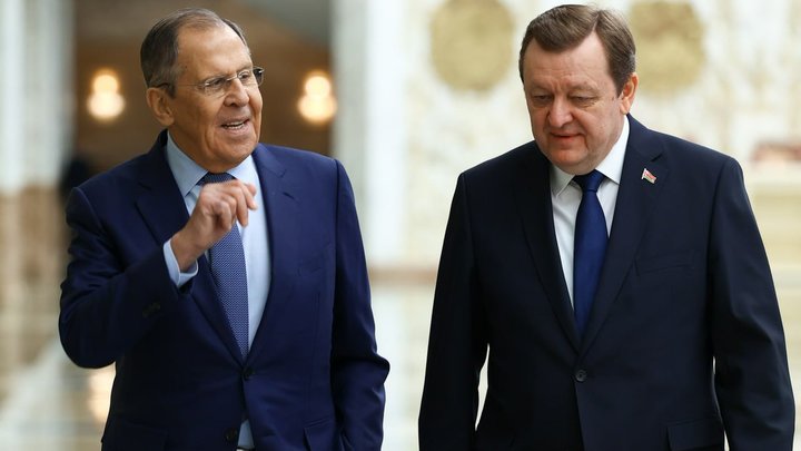 Минск откроет генконсульство в Ростове, к нему отнесут новые регионы и Крым