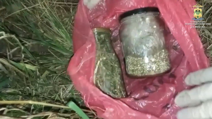 До 20 лет лишения свободы грозит 22-летнему жителю Ейска за наркотики