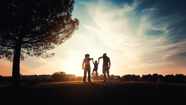 Эксперт назвал три причины, почему в тайге не могут найти пропавшую семью Усольцевых