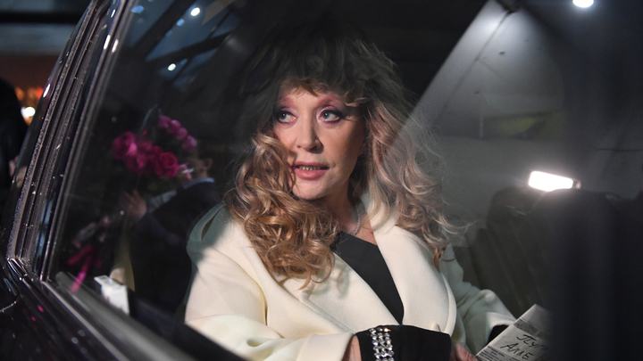 Модель Алена Кравец рассказала, что Пугачева ежегодно платит 2 миллиона рублей за виллу на Кипре