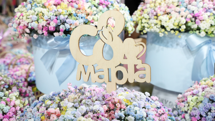 Что подарить на 8 Марта? Есть уместные и неуместные подарки