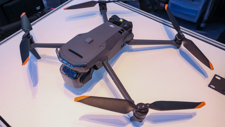 Baza: В московском офисе при обыске нашли БПЛА Баба Яга, который используют ВСУ