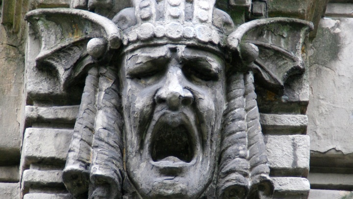 Крик украинской матери. Как европейские уродцы подставили Киев