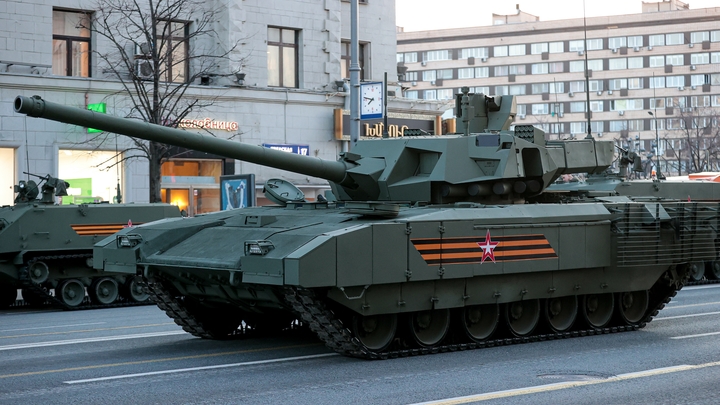 Figaro задались вопросом, сколько продержатся Леопарды и Абрамсы против русского танка Армата