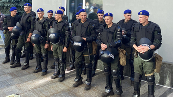 Украине предсказали осенние протесты и досрочные выборы президента