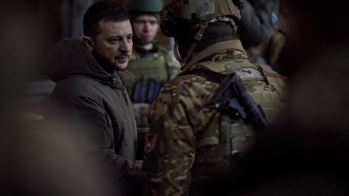 Экс-офицер ВС США заявил о работе времени против Зеленского и украинской армии