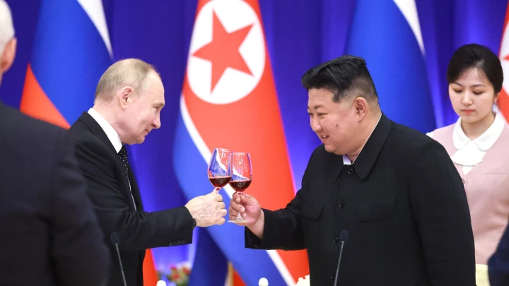 Ким Чен Ын поздравил Владимира Путина с днём рождения