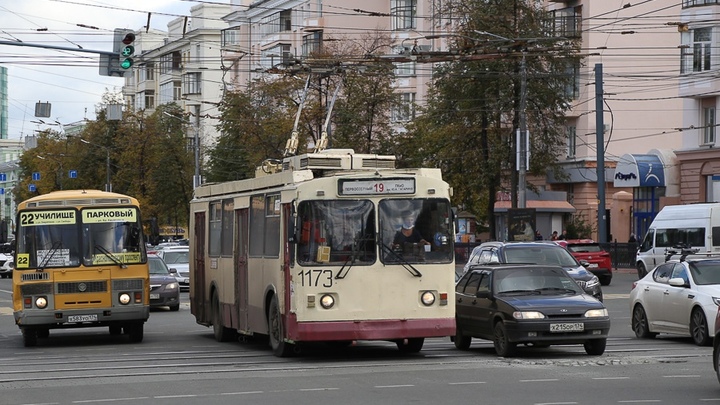 Власти Челябинска приняли решение по строительству дороги на Тополиной Аллее
