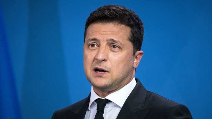 Глава Крыма перехвалил Зеленского: президент Украины перестал платить коммуналку