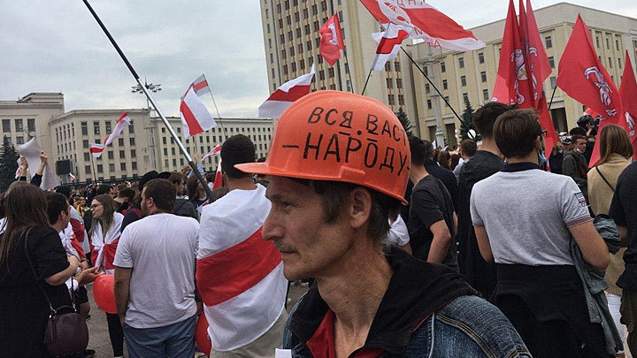В Белоруссии против оппозиции применили советские песни и вежливый ОМОН
