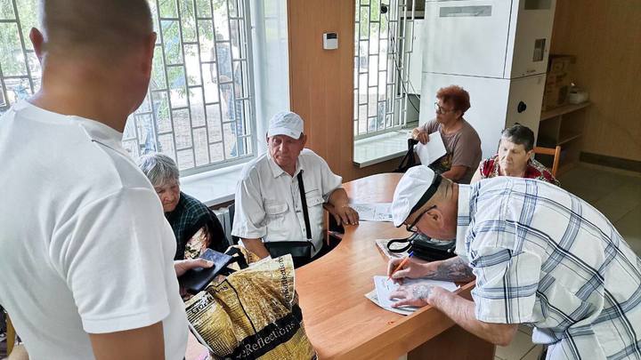 В Акимовской общине раздали более 60 млн рублей помощи от России