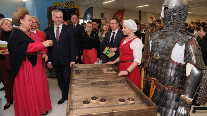 В Новосибирске состоялся первый форум военно-патриотических клубов