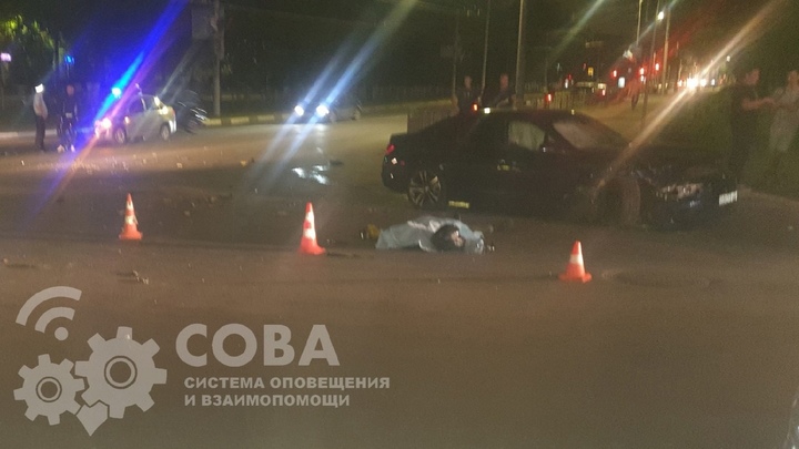 Байкер с девушкой разбились в ДТП с BMW на Автозаводе
