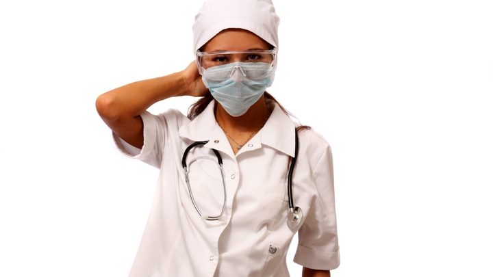 Молодые врачи востребованных специальностей получают выплаты в 300 тысяч рублей