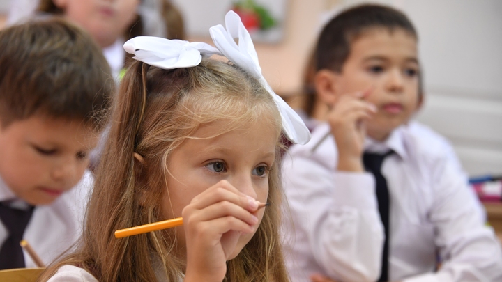 Они растят патриотов России: Вселенский учительский конкурс назвал победителей