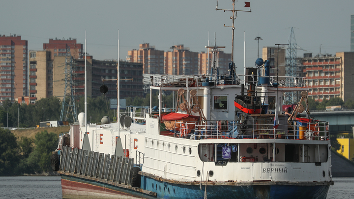 ФСБ нашла следы взрывчатки на следовавшем за зерном в Россию иностранном судне