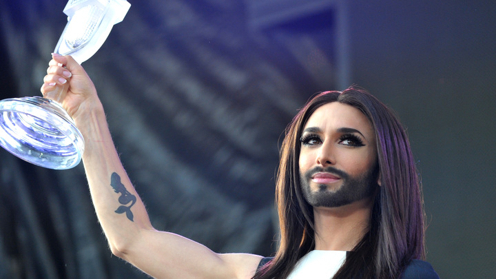 Запад решил наказать Россию, а сделал подарок. Прилепин посмеялся: Всё. Удар в спину