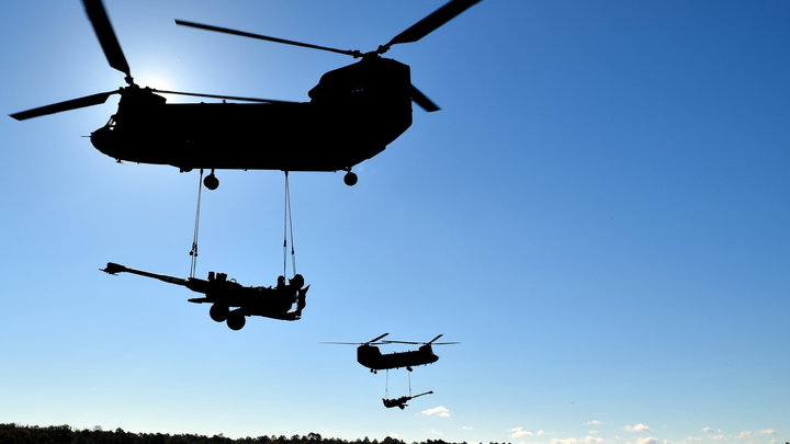 Холмогоров вскрыл ловкую схему с американскими гаубицами в ВСУ: Без приблуд так себе