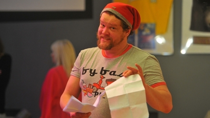 Кузьмич бы не одобрил: Актёр Вилле Хаапасало закрывает свой советский ресторан в Хельсинки