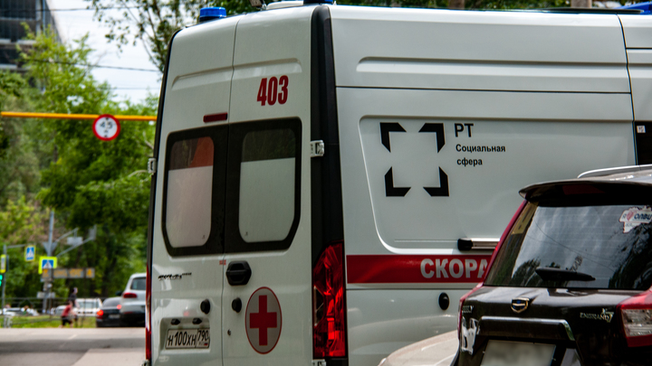 После неудачной пластической операции в клинике на Рублевке модель попала в реанимацию