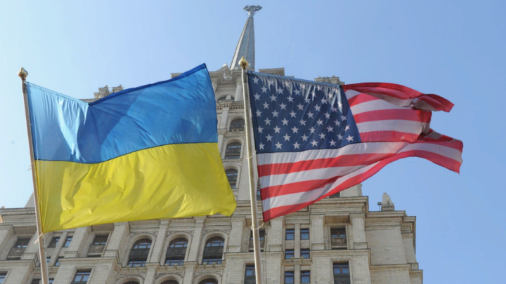 США выделят ещё $437 тысяч на Украину: Эксперты проанализируют экономику страны
