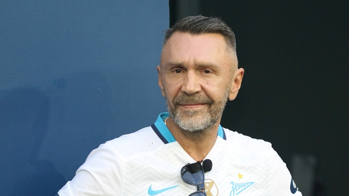 Есть слово, но оно непечатно: Шнуров попросил журналистов не доводить до греха