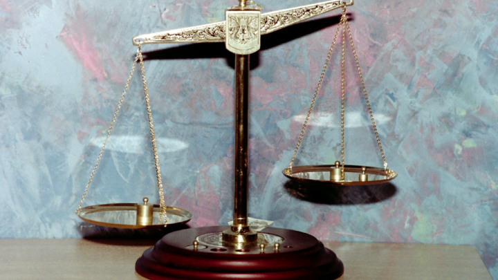 Сироп-убийца. Громкое дело о смерти 65 детей вывело на договорняк