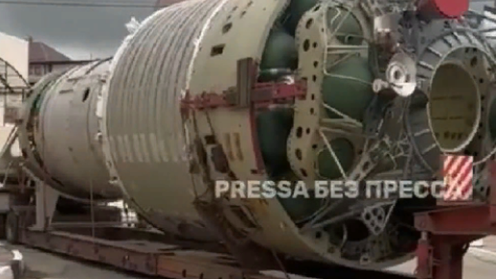 В Геленджик доставили космическую станцию Алмаз