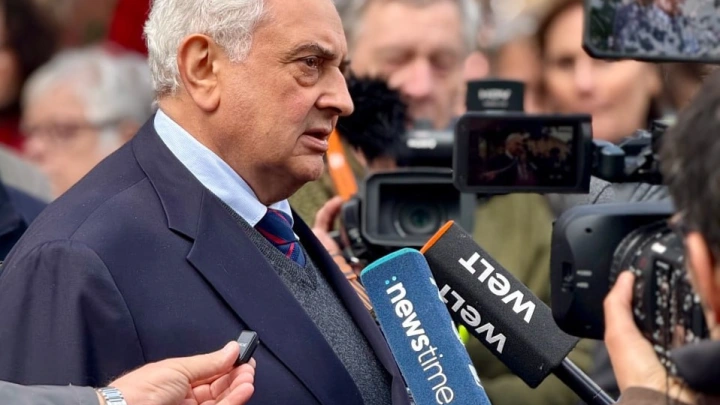 Посол Нечаев осудил оскорбительные слова Мерца в адрес Путина и России