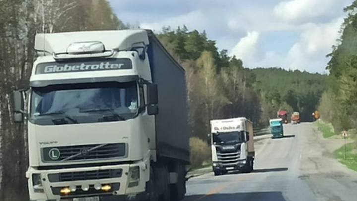 В Челябинске из-за переезда рынка на северо-западе образовались сильные пробки