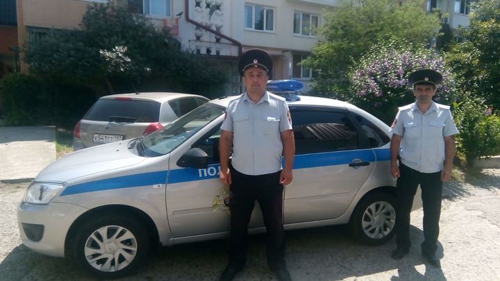 В Сочи росгвардейцы вернули домой потерявшегося ребенка