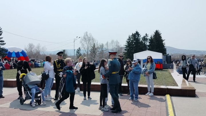 Царьград. Даниила поздравил его сослуживец