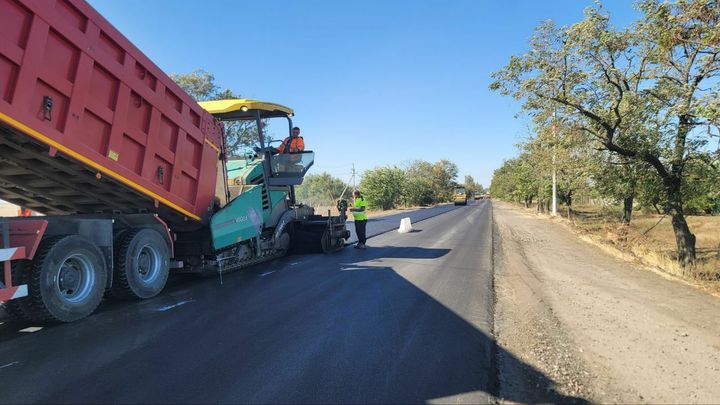 Начало положено: На Херсонщине проводят ремонт большого участка дороги