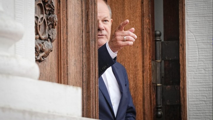 Канцлер Германии оценил антироссийские санкции: Чем дольше, тем лучше