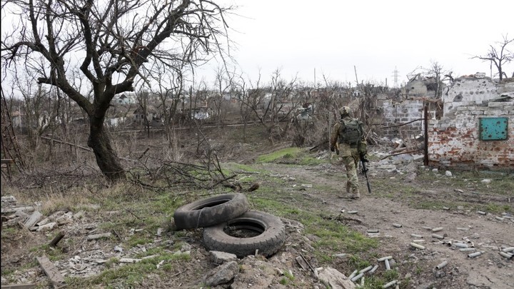 Украинские войска рвутся в Бахмут: Что происходит на фронтах СВО