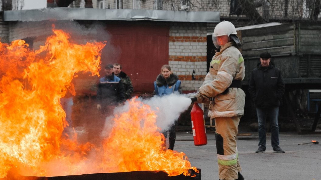 Пожара в автомобиле огнетушителем