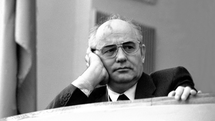 Покушение на Горбачёва. Пули прошли над головой: Как это было и кто стрелял. Тайного больше нет Покушение на Горбачёва. Пули прошли над головой: Как это было и кто стрелял. Тайного больше нет