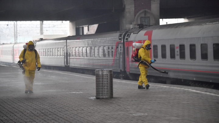 РЖД отменили обязательное ношение масок на вокзалах и в поездах