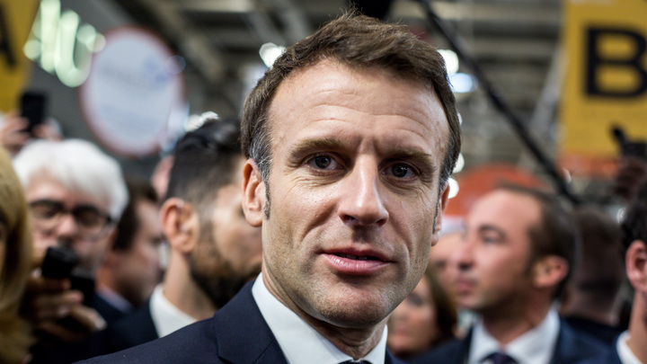 Макрон получил ответ из Кремля на призывы о необходимости “наказать Россию”