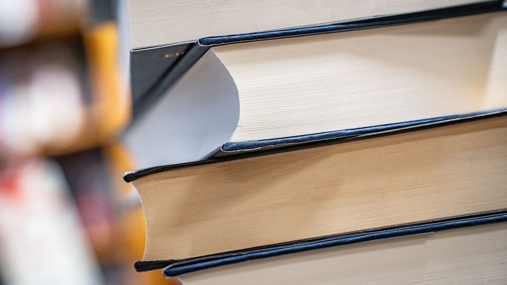 Русский язык без иностранных примесей. Путин утвердил закон