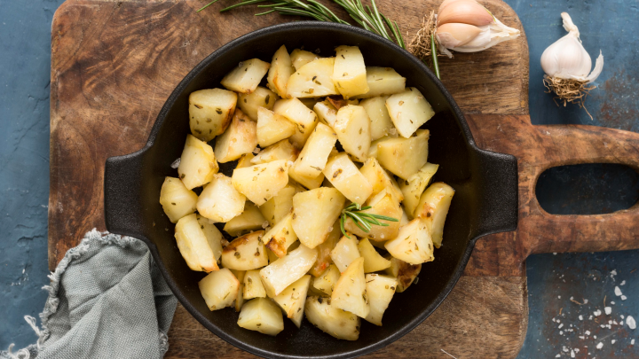 Вы всю жизнь жарили картошку неправильно. Рецепт из лучших ресторанов