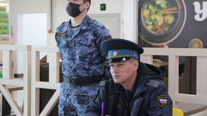 Забайкалку обязали давать её семилетней дочери видеться со своим отцом